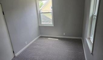 216 Carlin St, Auburn, IN 46706