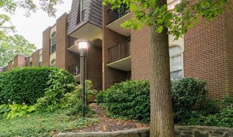 3376 WOODBURN Rd 24, Annandale, VA 22003
