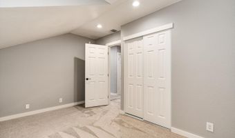 5346 Montecito Ave, Santa Rosa, CA 95404