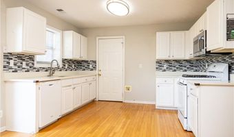 5079 Newpark Dr NW, Acworth, GA 30101