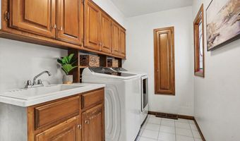 385 Greentree Ln NE, Ada, MI 49301