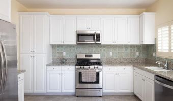 211 Spotted Saddle Way, Fallbrook, CA 92028