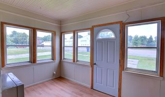 450 N 4 St, Arlington, NE 68002
