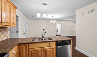 36 Baker Dr, Bella Vista, AR 72715