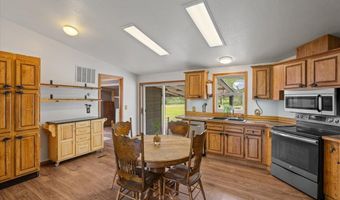 433 Shamar Dr, Blanchard, ID 83804