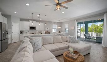 424 BAHAMA GRANDE Blvd, Apollo Beach, FL 33572