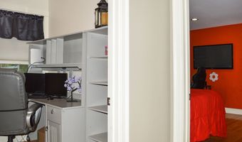 16 Vilas Rd, Alstead, NH 03602