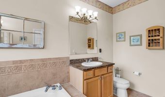 4 Faulkners Pl, Barnegat, NJ 08005