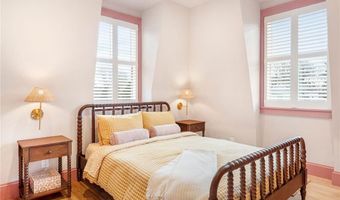 49 Third St, Newport, RI 02840
