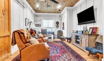 114 Sailors Pt, Alexander City, AL 35010