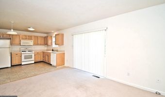 5631 STONECROFT Ln, Allentown, PA 18106