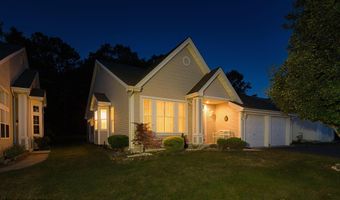 20 Valley Stream Pl, Barnegat, NJ 08005