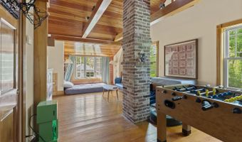 60 Sandwich Rd, Bourne, MA 02532