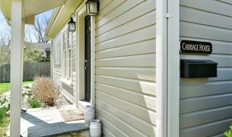 397 Gibbs Ave Ch, Newport, RI 02840