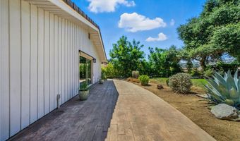 10494 Meadow Glen Way E, Escondido, CA 92026
