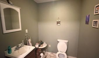 31 Woods Mills Rd, Baldwin, ME 04024