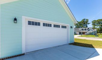 23307 Flossie Dr, Athens, AL 35613