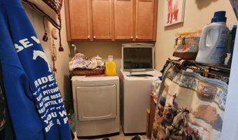 135 Cambridge Dr, Dayton, NV 89403