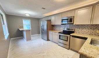 3722 Plumcrest Ave, Albany, GA 31705