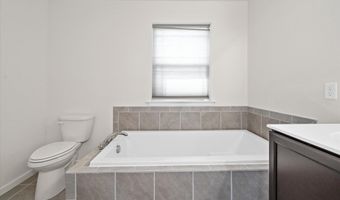 63 LORD Cir, Clayton, DE 19938