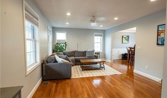 88 Phillip Ave, Cumberland, RI 02864