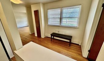 33 W 56TH St 1, Bayonne, NJ 07002