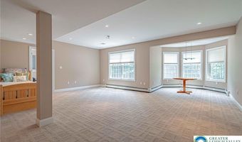 6958 Lehigh Ct, Allentown, PA 18106