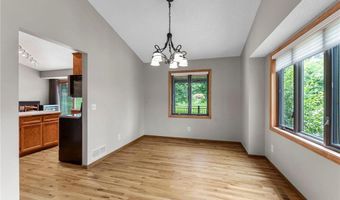 4730 144th St W, Apple Valley, MN 55124