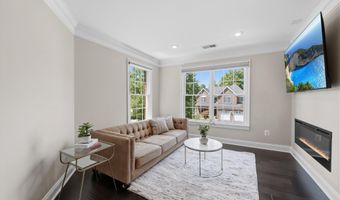 20102 DESERT FOREST Dr, Ashburn, VA 20147
