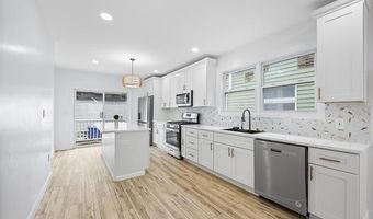 1 B SISSON Ct, Bayonne, NJ 07002