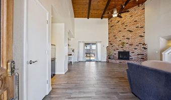 19403 Oneida Ct, Apple Valley, CA 92307