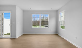 1062 C Dominy Ct, Camden, SC 29020