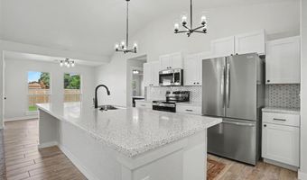 3320 Continental Ct, Altus, OK 73521