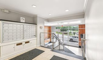 1730 ARLINGTON Blvd 203, Arlington, VA 22209