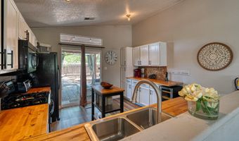 4420 LOREN Ave NW, Albuquerque, NM 87114