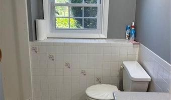 120 Colvintown Rd, Coventry, RI 02816