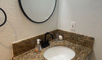 2400 Altisma Way B, Carlsbad, CA 92009