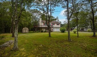 2205 Marquette Dr, Blakeslee, PA 18610