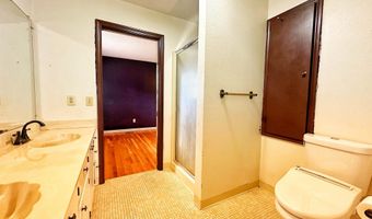 40 Sutton Ln, Batesville, AR 72501