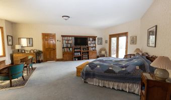 950 Miles, Bancroft, ID 83217