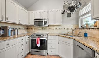 400 Rolling Hills Dr, Aledo, TX 76008