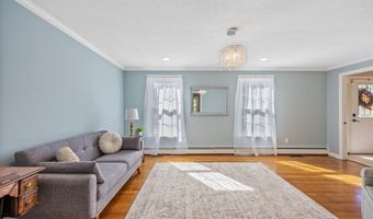 4 Brookfield Ct, Cheshire, CT 06410