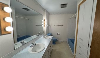 2503 E HARMON St, Appleton, WI 54915