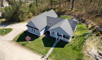 40 Lloyd Bowen Ct, Glocester, RI 02814