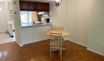 1608 10TH St S, Arlington, VA 22204