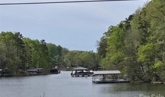 286 Aberdeen Ct E 43, Badin Lake, NC 28127