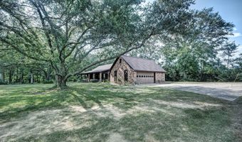 1229 Holly Bush Rd, Brandon, MS 39047