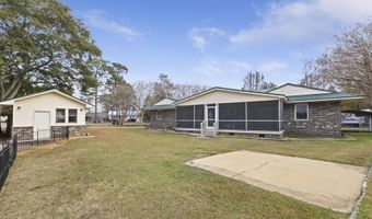 402 Chippendale Ln, Bonneau, SC 29431