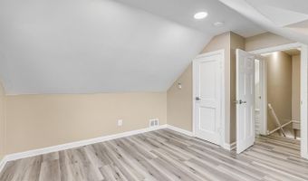 4719 25TH St N, Arlington, VA 22207