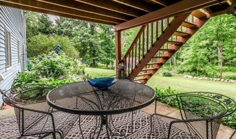 89 Candlewood Lake Rd, Brookfield, CT 06804